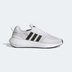 Adidas Swift Run 22