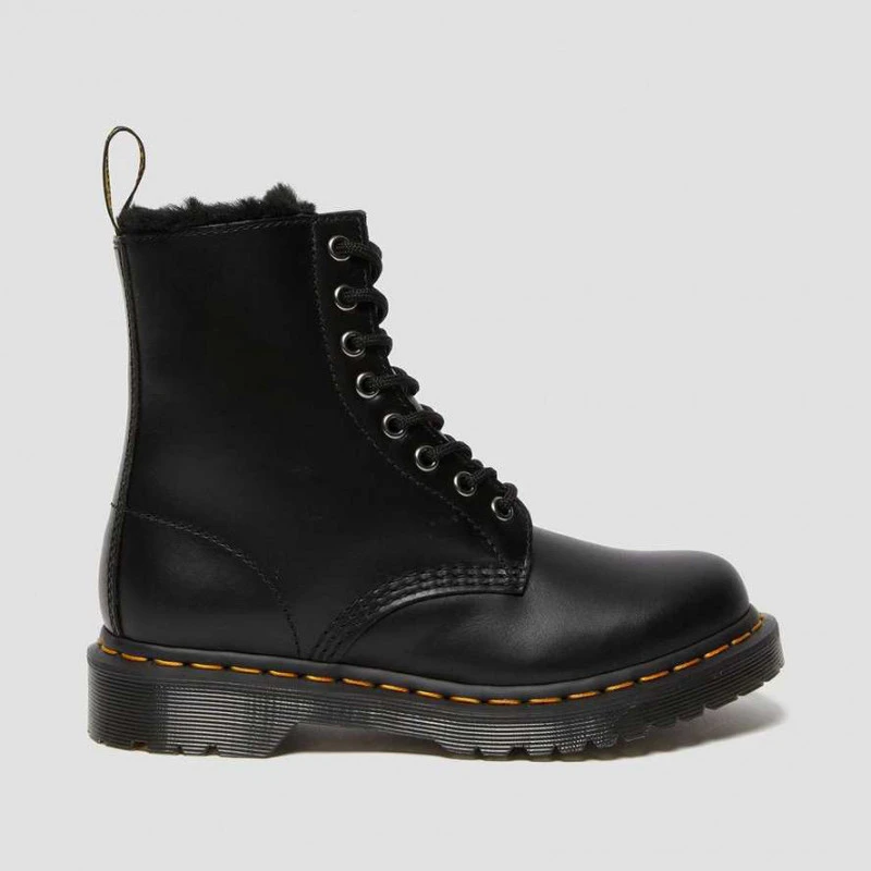 Dr. Martens Doc Martens 1460 Serena 3 Dr. Martens Doc Martens 1460 Serena