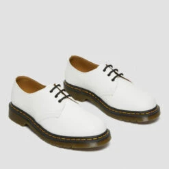 Dr. Martens Doc Martens 1461 Smooth -Boutique Monpiedceheros doc martens 1461 smooth 2