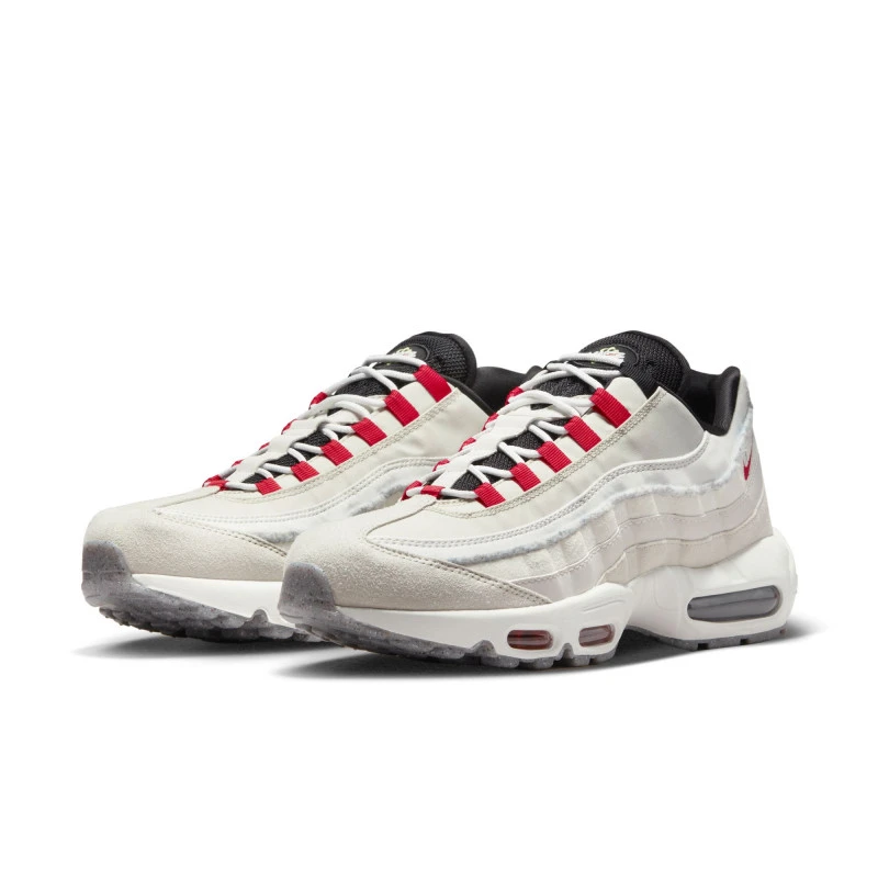 Nike Air Max 95 SE 4 Nike Air Max 95 SE – Image 2