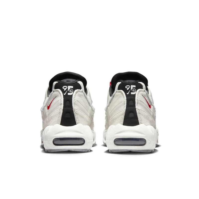 Nike Air Max 95 SE 5 Nike Air Max 95 SE – Image 3