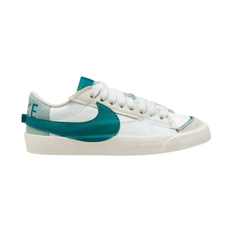Nike Blazer Low '77 Jumbo 3 Nike Blazer Low '77 Jumbo