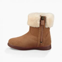 UGG Classic II Mini 6 UGG Classic II Mini -Boutique Monpiedceheros ugg classic ii mini 1
