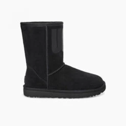UGG Classic Short Rubber