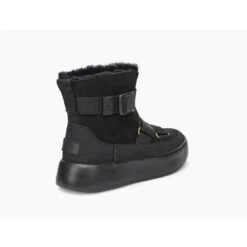 UGG Classic Youth 8 UGG Classic Youth -Boutique Monpiedceheros ugg classic youth 2